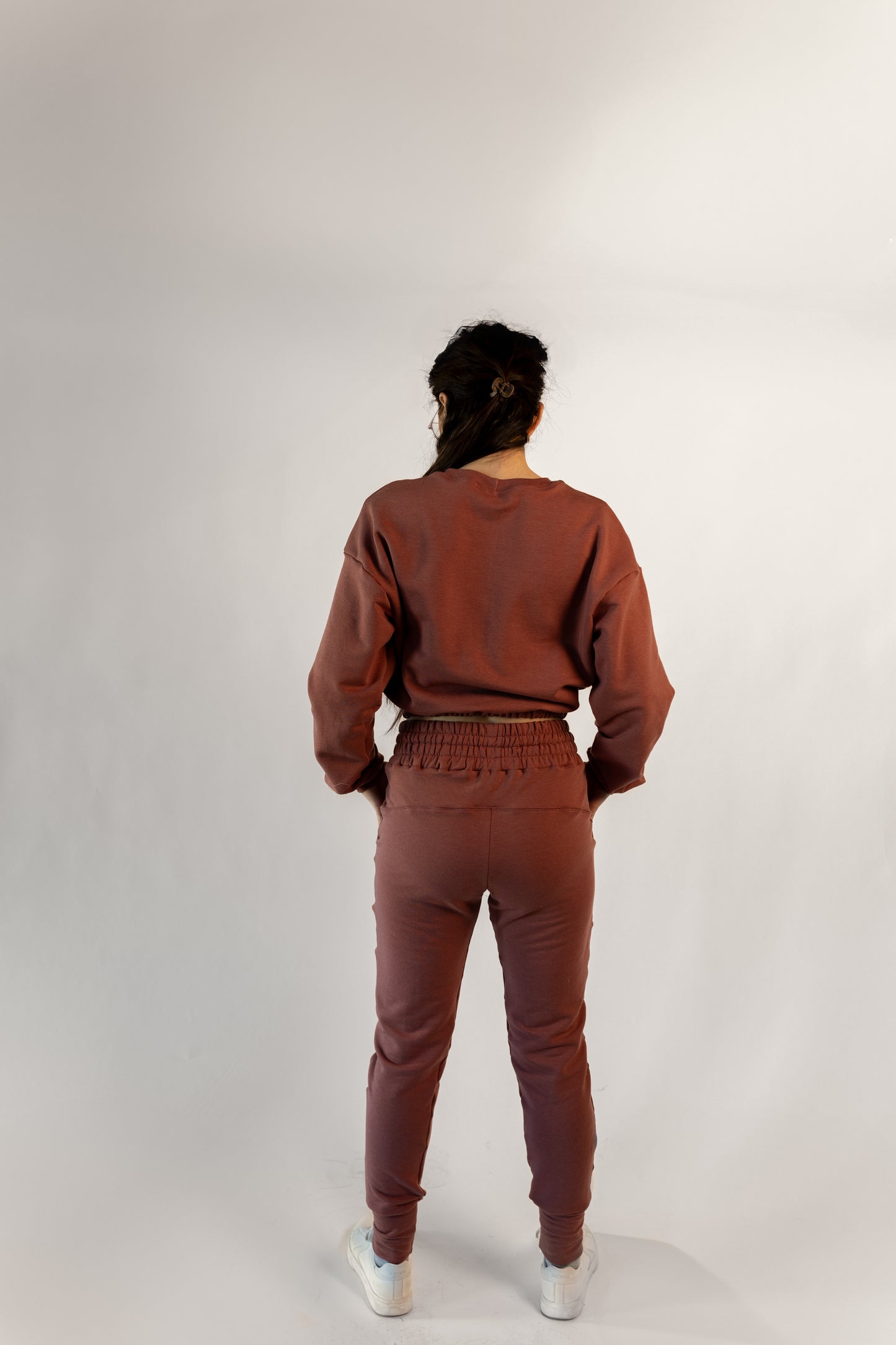 Women's 2pc set Jogger and Elastic Crop