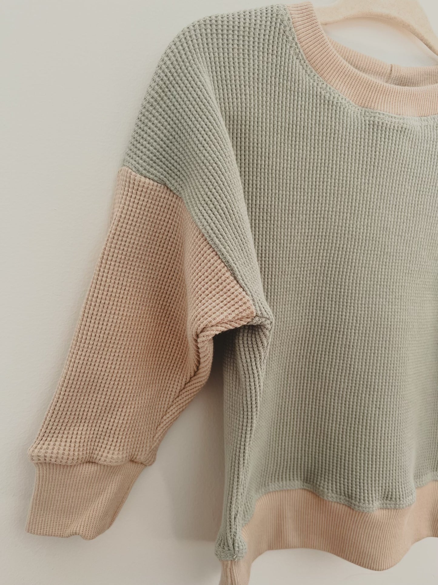 Block Cream - Sage Base Waffle Sweater