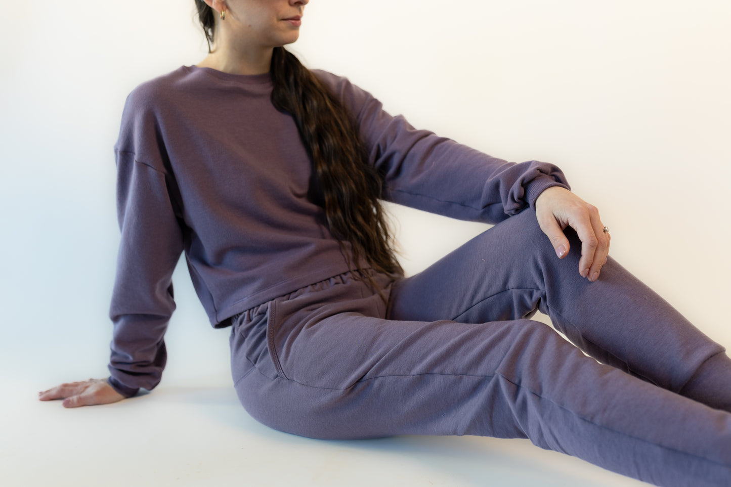 Women's 2pc set Jogger and Modest Crop