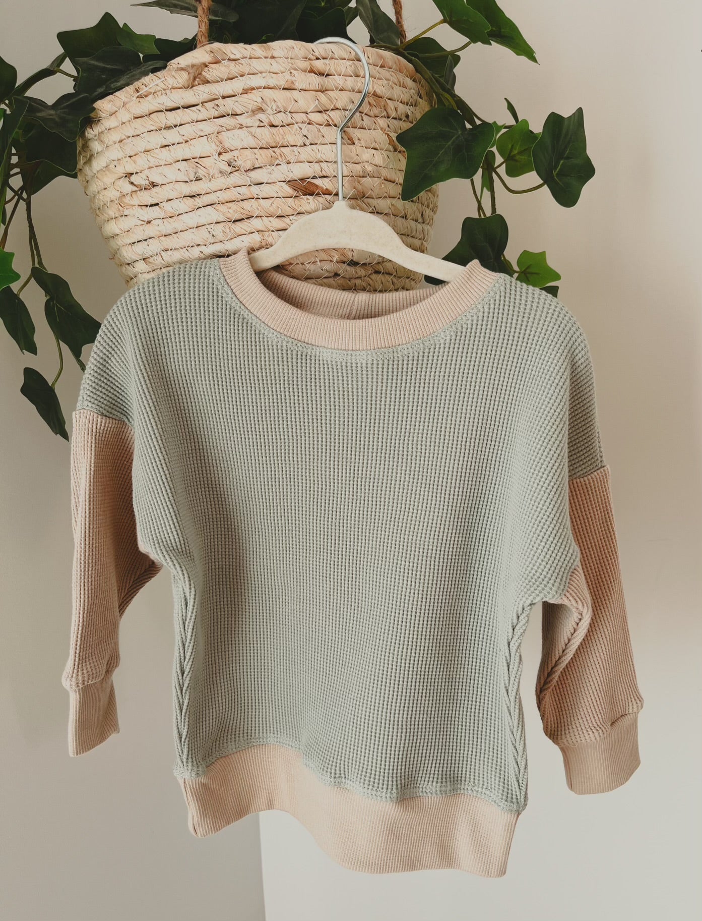 Block Cream - Sage Base Waffle Sweater